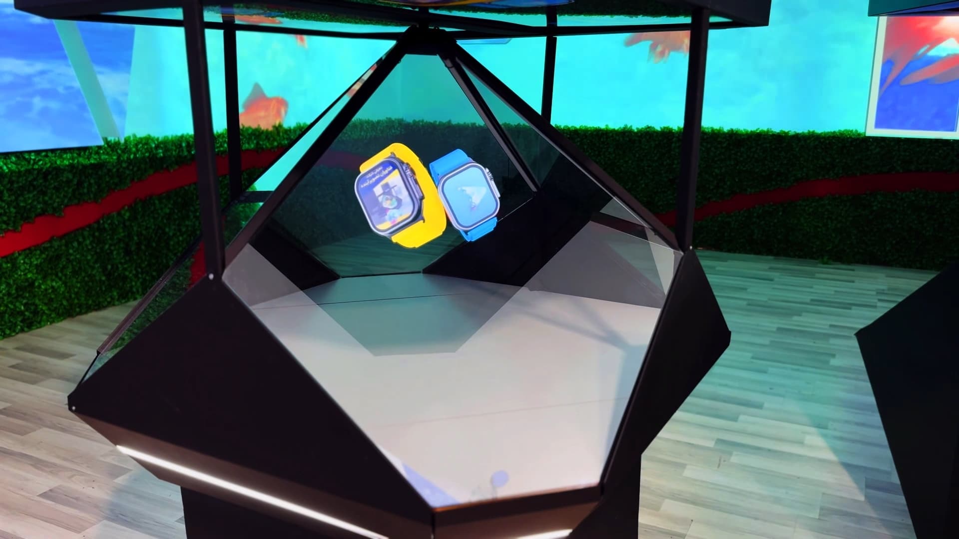 XFUTURETECH-LUCENT hologram 3D Display_AIRPORT-8