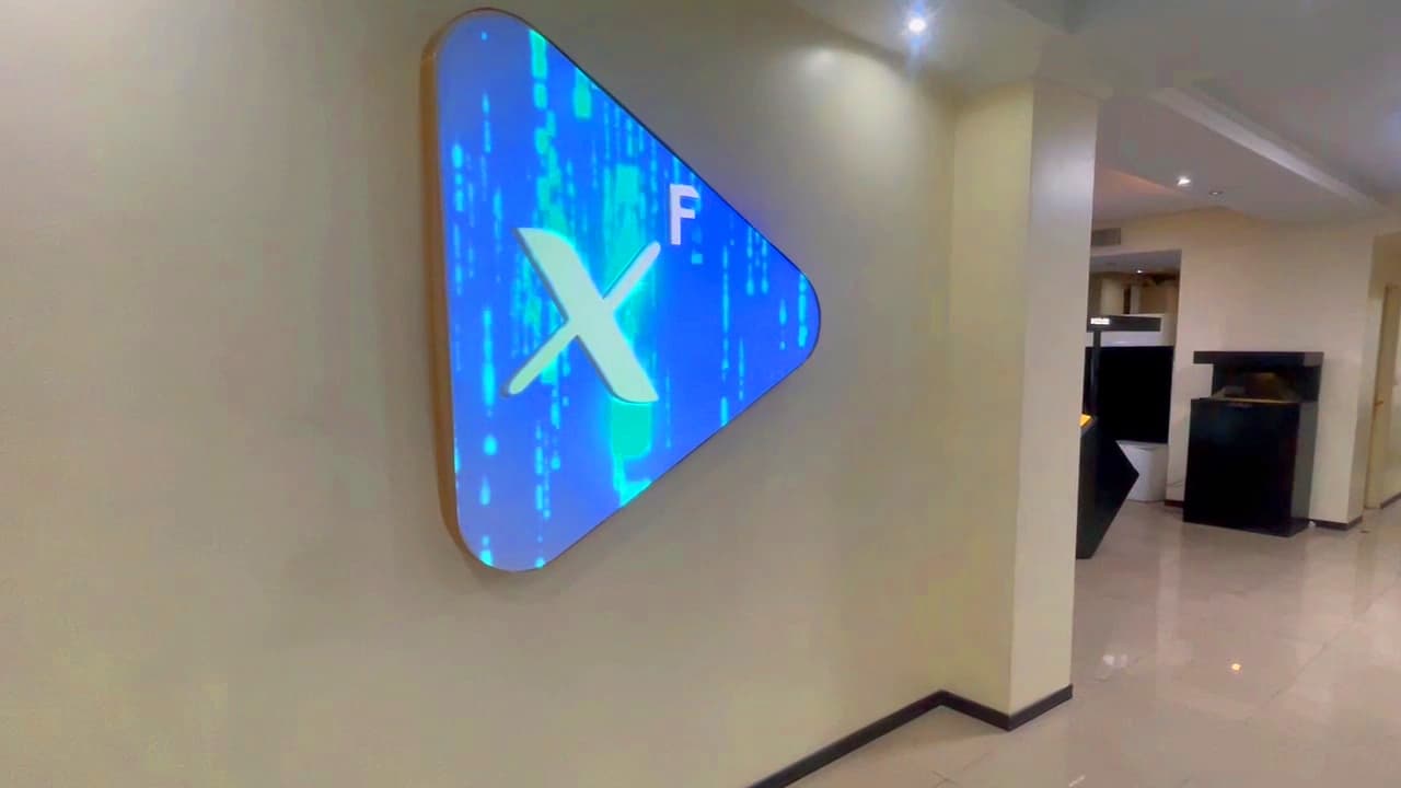XFUTURETECH-Video MAPPING-LOGO-8