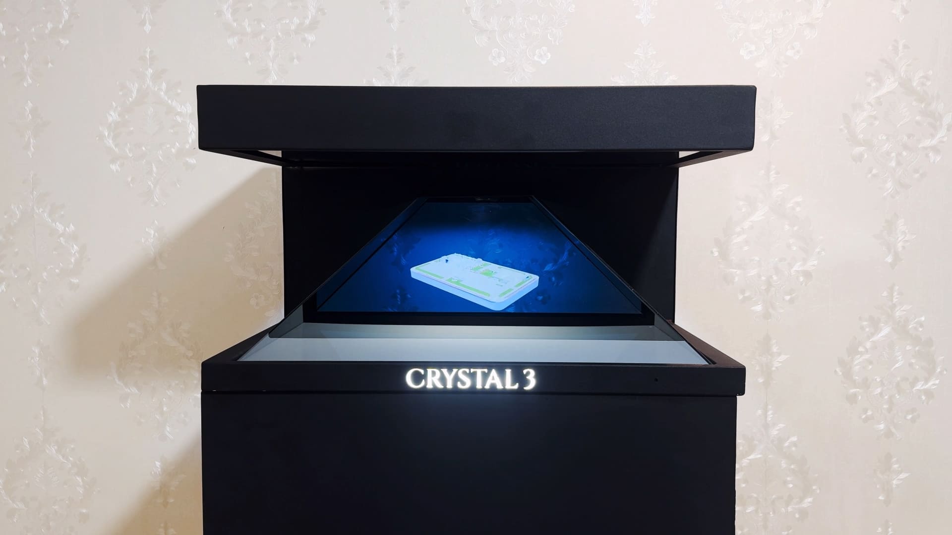 XFUTURETECH-HOLOGRAM-CRYSTAL3-Building.mp4_snapshot_00.19_[2025.09.27_20.07.29]