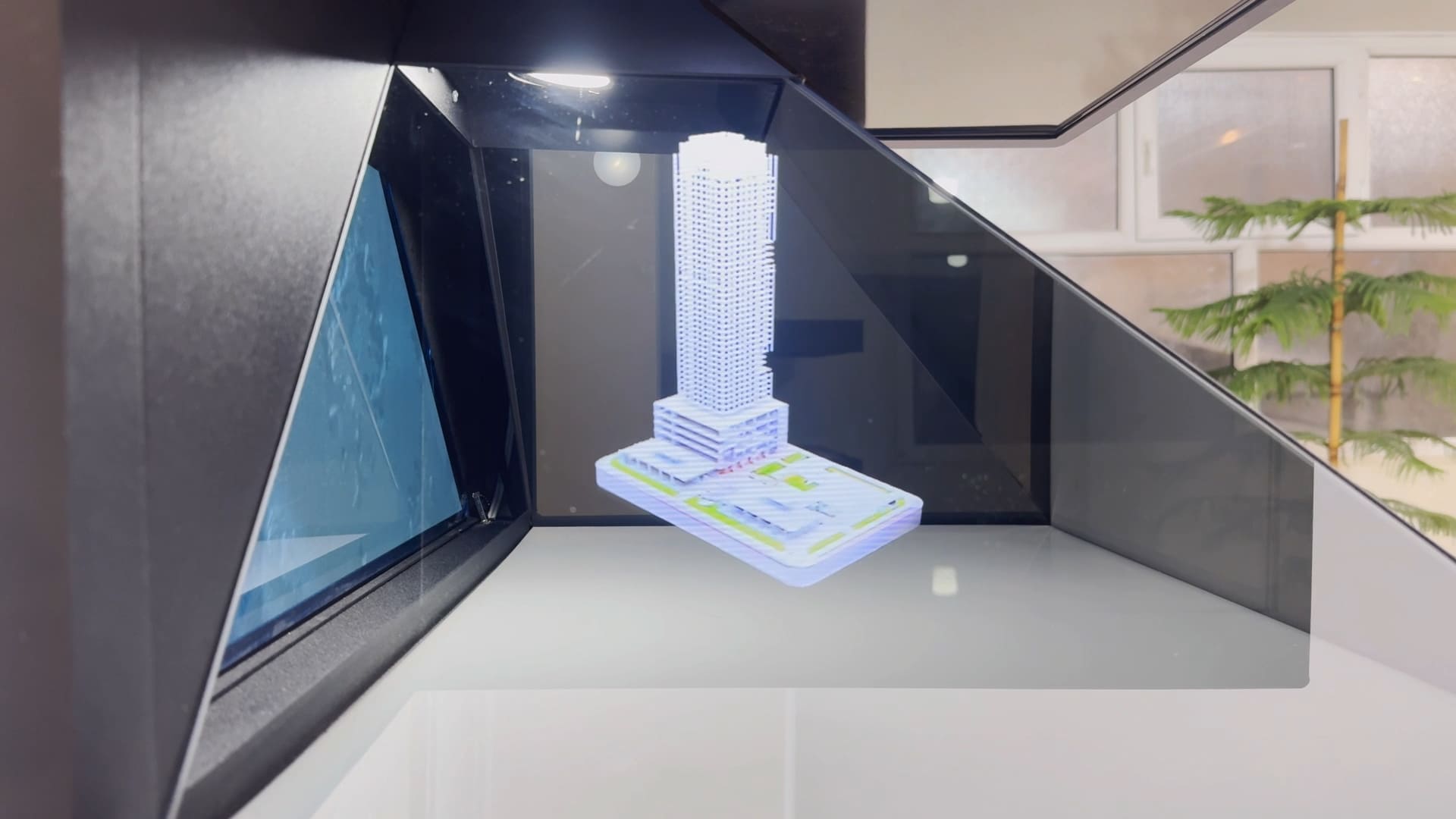 XFUTURETECH-HOLOGRAM-CRYSTAL3-Building.mp4_snapshot_00.28_[2025.09.27_20.06.48]