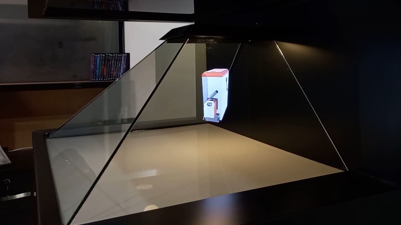 XFUTURETECH-HOLOGRAM-CRYSTAL3 device.mp4_snapshot_00.34_[2025.09.27_20.05.25]