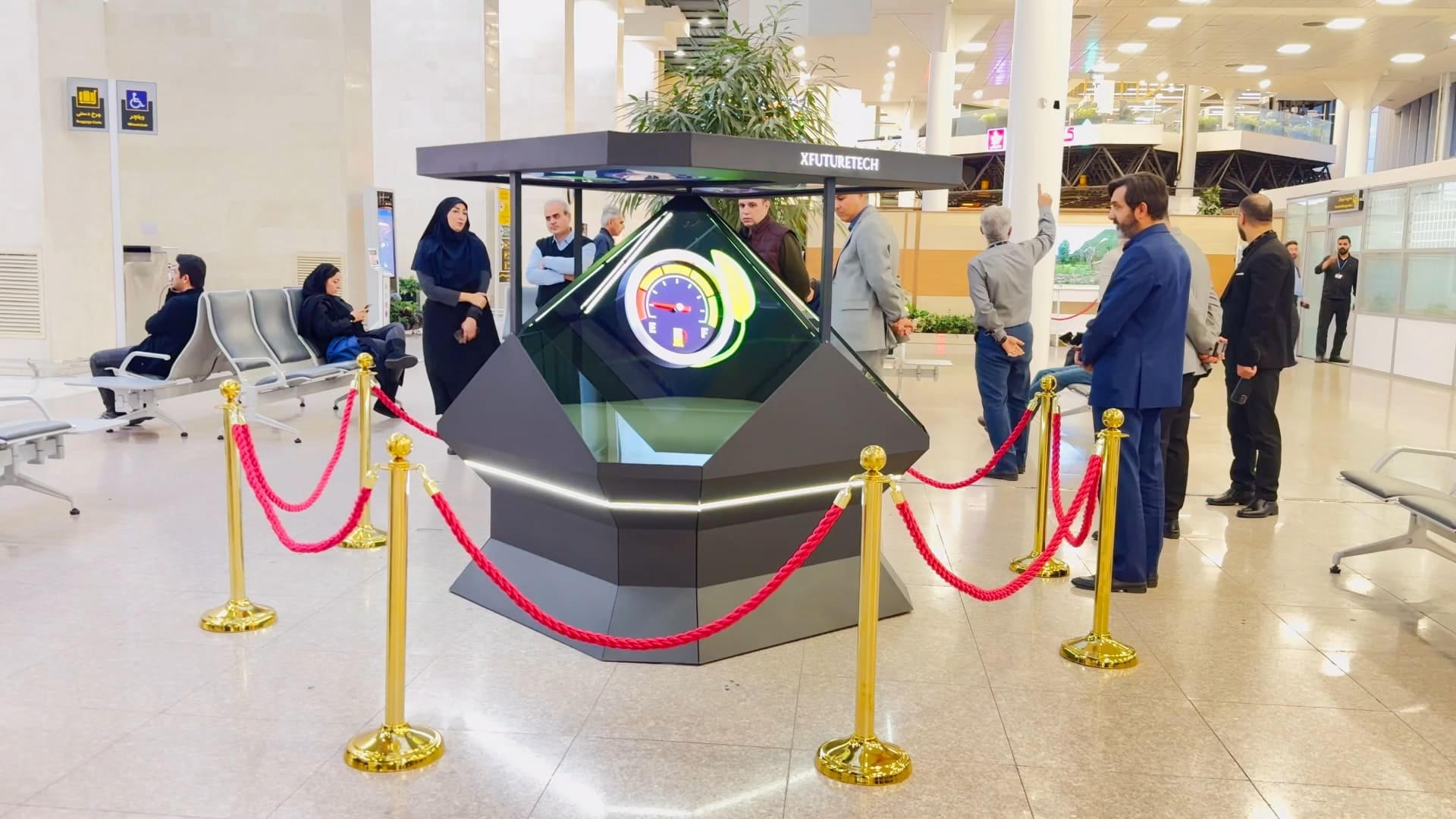 XFUTURETECH-HOLOGRAM-Car.mp4_snapshot_00.35_[2025.09.27_19.30.14]