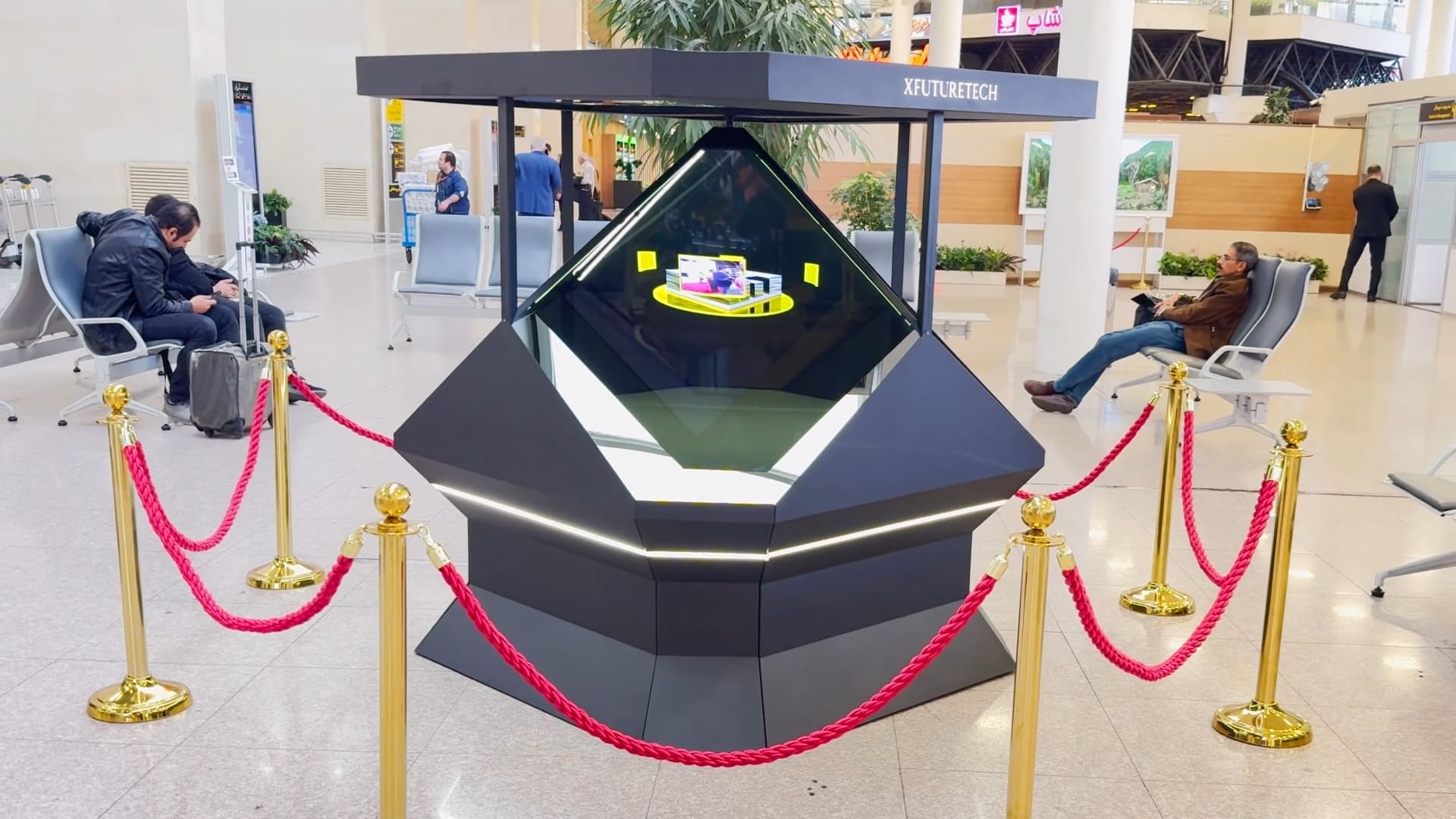 XFUTURETECH-HOLOGRAM-Iran mall.mp4_snapshot_00.58_[2025.09.27_19.34.51]