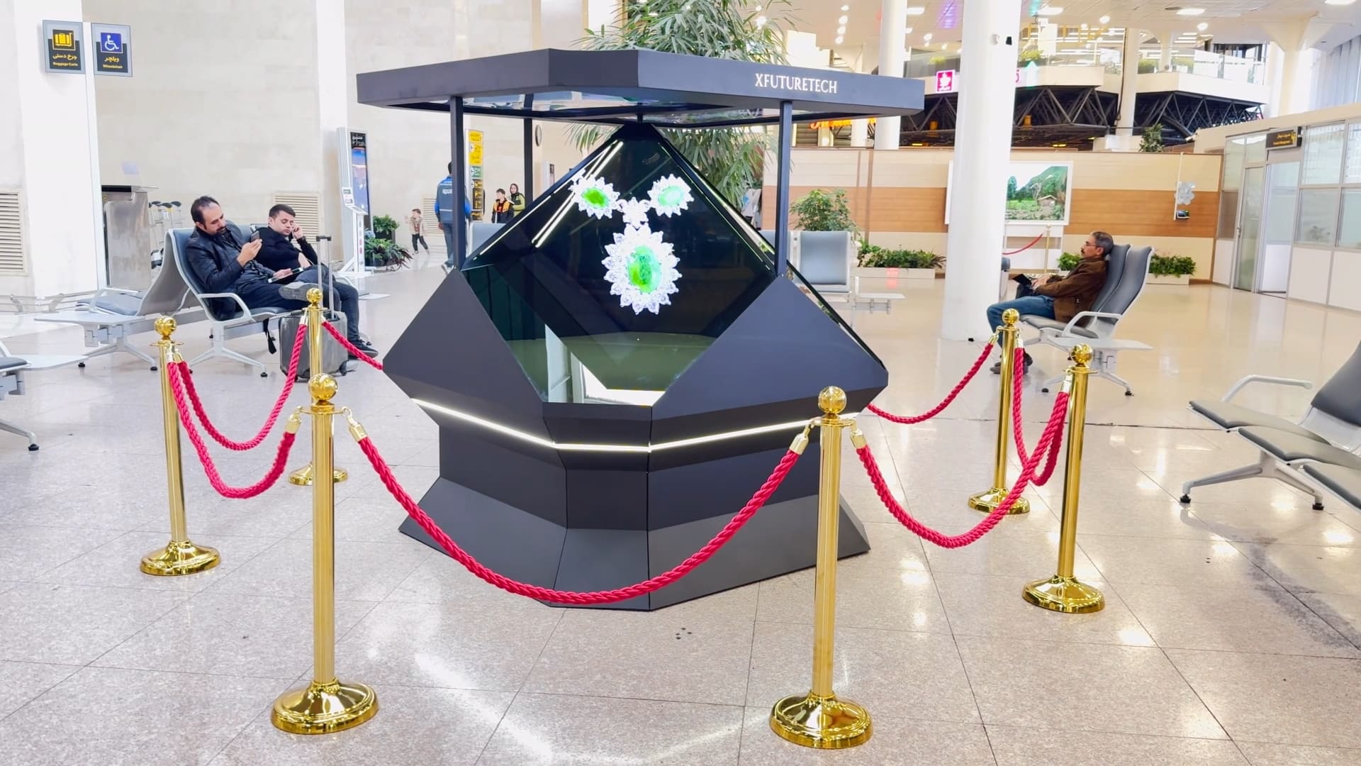 XFUTURETECH-HOLOGRAM-Jewelry-2.mp4_snapshot_00.13_[2025.09.27_19.43.22]