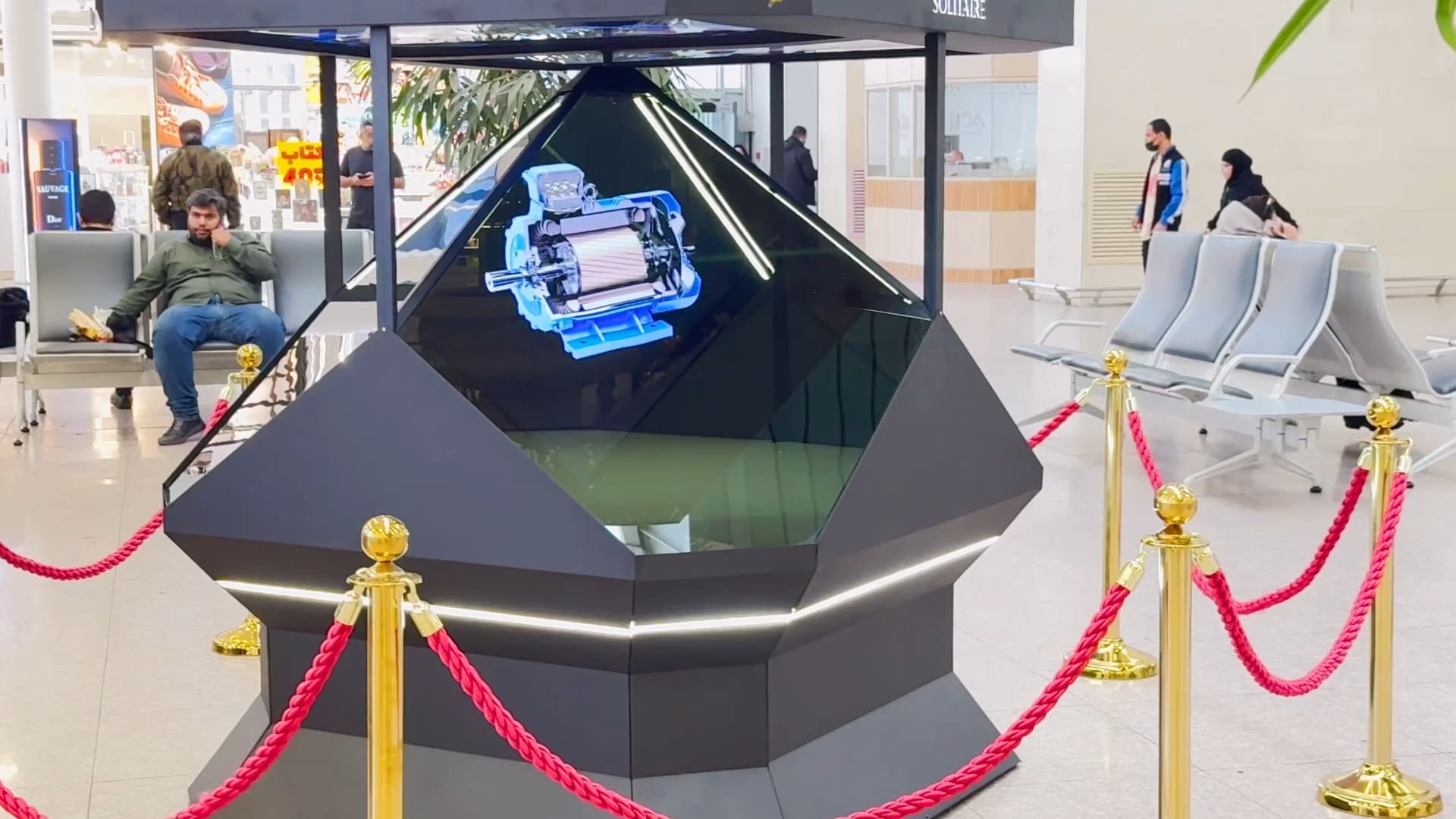 XFUTURETECH-HOLOGRAM-part.mp4_snapshot_02.22_[2025.09.27_19.47.15]